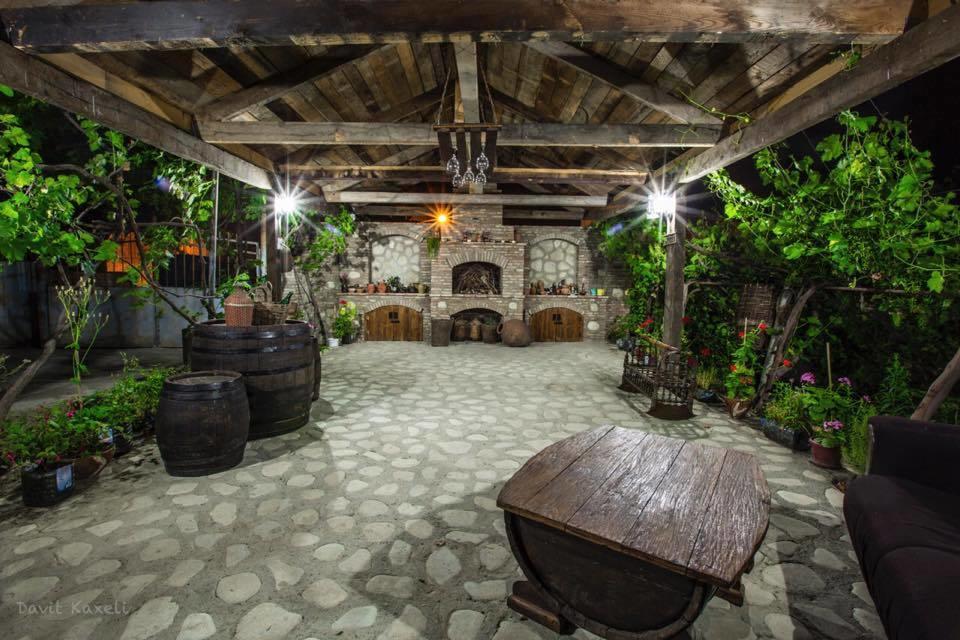 Guest House Kusika Sighnaghi Bagian luar foto
