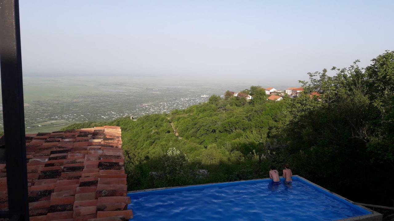 Guest House Kusika Sighnaghi Bagian luar foto